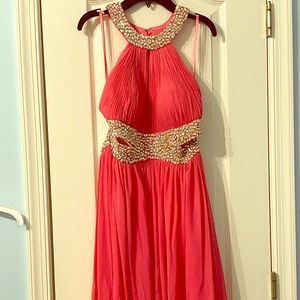 Juniors homecoming or formal dress